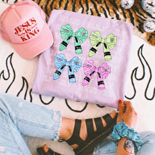 Bow crayons